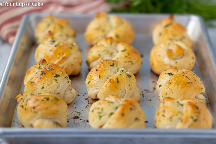 Super Easy Restaurant Style Garlic Knots made with buttermilk biscuits