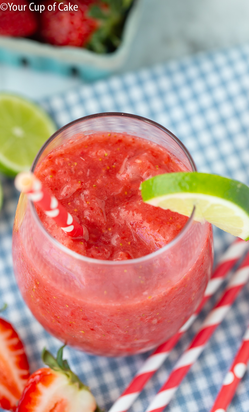 LOVE this sugar free summer treat recipe! Healthy Strawberry Lime Slushie