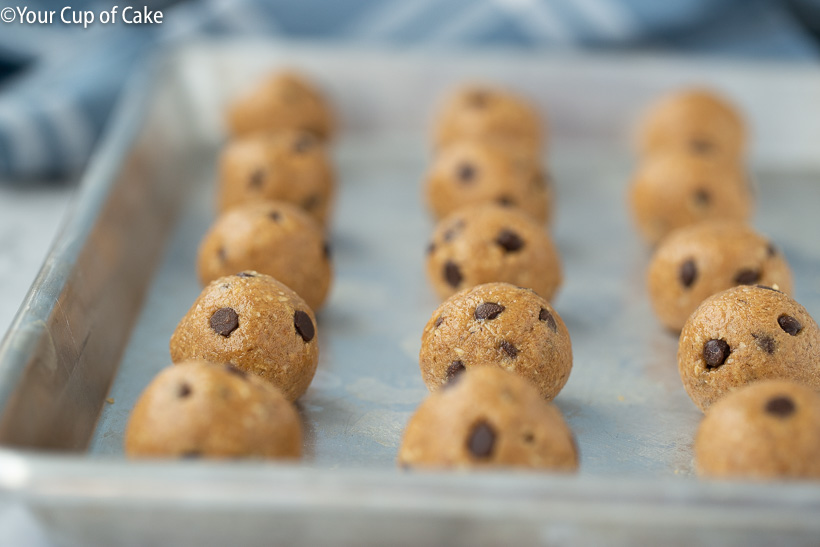 Easy recipe for Peanut Butter Cookie Dough Protein Bites