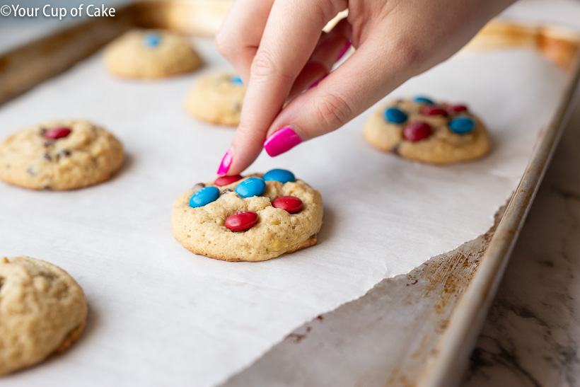 How to make Banana M&M Cookies