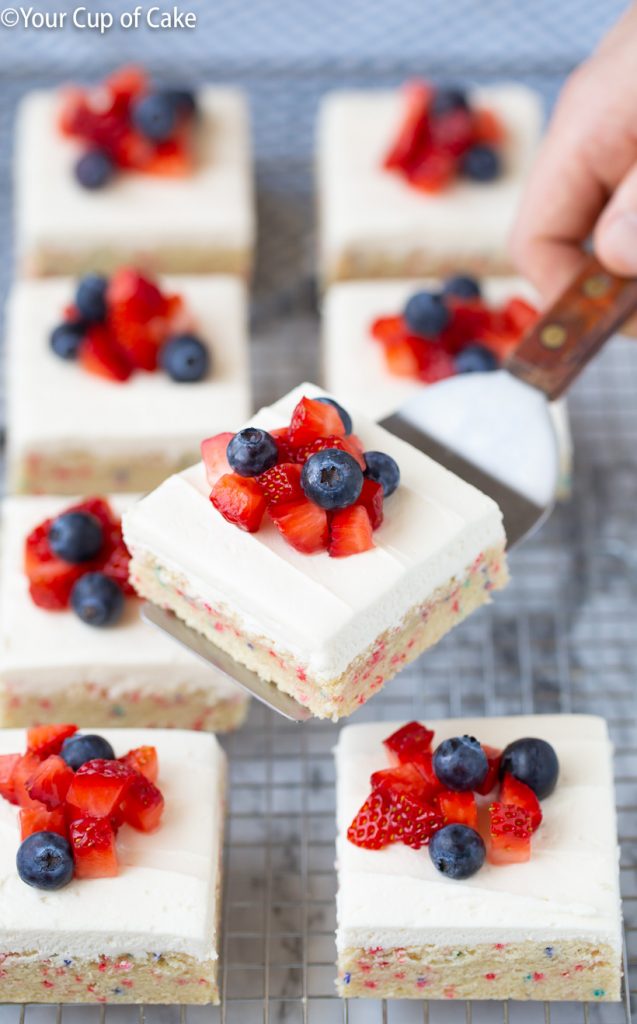 BEST Sugar Cookie Bar recipe! 4th of July Sugar Cookie Bars