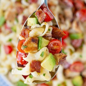 FAVORITE potluck pasta salad recipe! Chicken Bacon Ranch Pasta Salad