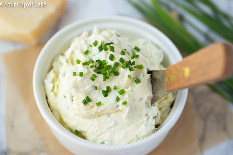 La mejor mantequilla de cebolleta parmesana del mundo