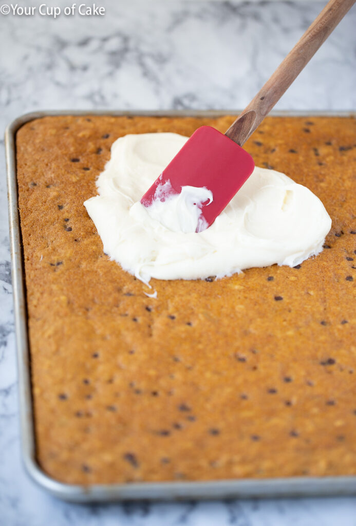 How to make Pumpkin Chocolate Chip Sheet Cake