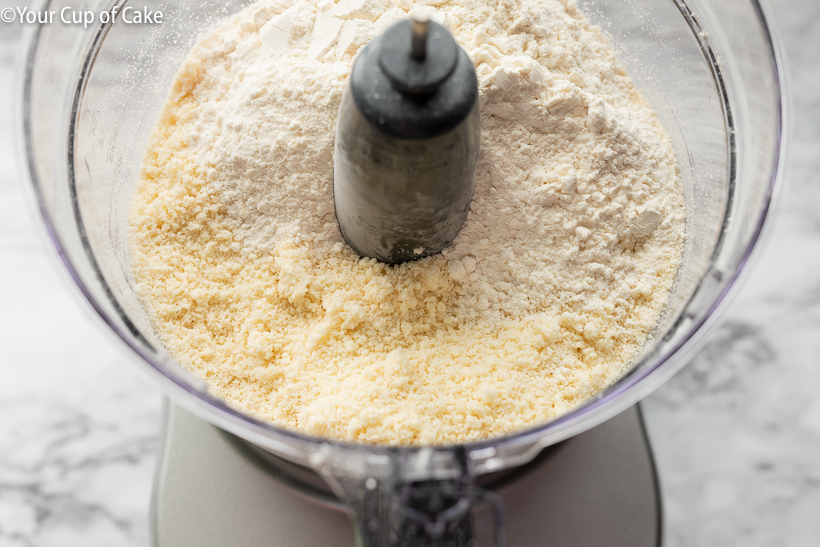 Making pie crust in a food processor