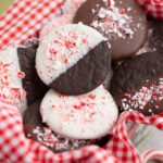 My go-to Christmas cookie every year because it's SO EASY! 4 Ingredient No-Bake Peppermint Bark Christmas Cookies.